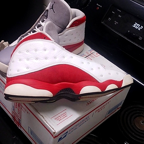 Air Jordan 13 retro (grey toe) size 9.5 M/11 W (2014 release) - Picture 8 of 14